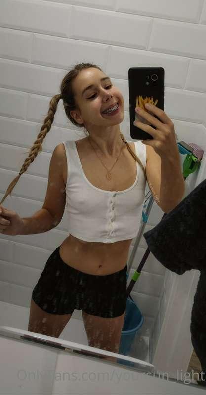 Like my pigtails?😋