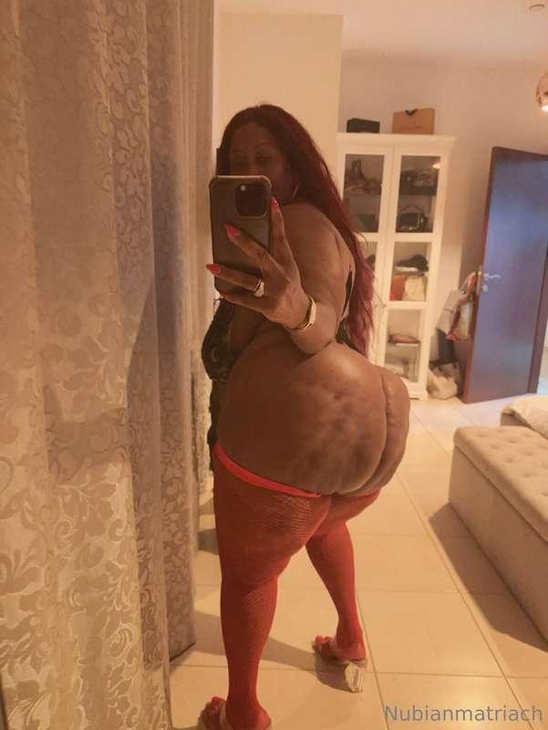 Kiss my Ass 🤩🤩