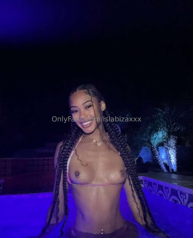 MAKE ME SQUIRT FOR YOU ON LIVE TONIGHT 👅😋6pm pst/ 9pm est 💦💦