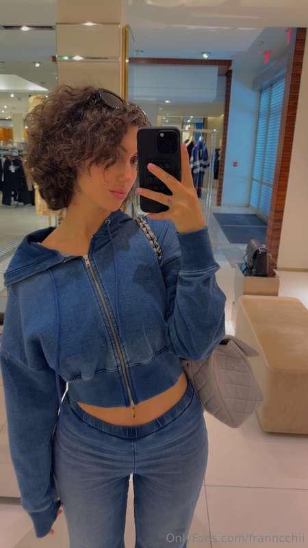 you're on my to-do list 👅💙