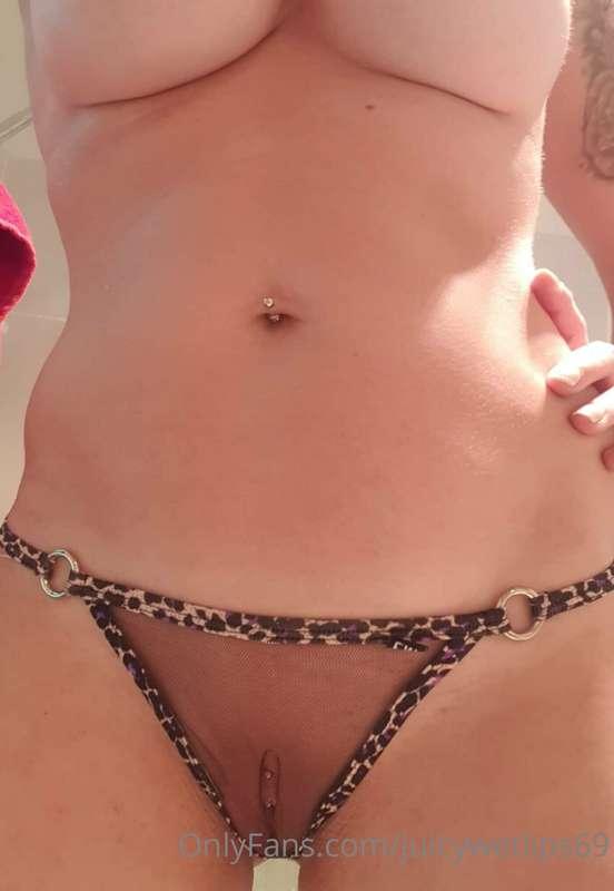 juicywetlips69 image #0