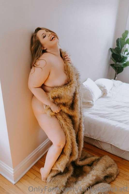 kinkykatiekatt image #1
