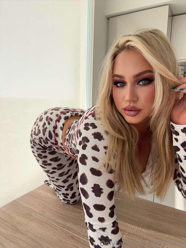 I wanna climb on top 🐆🐆