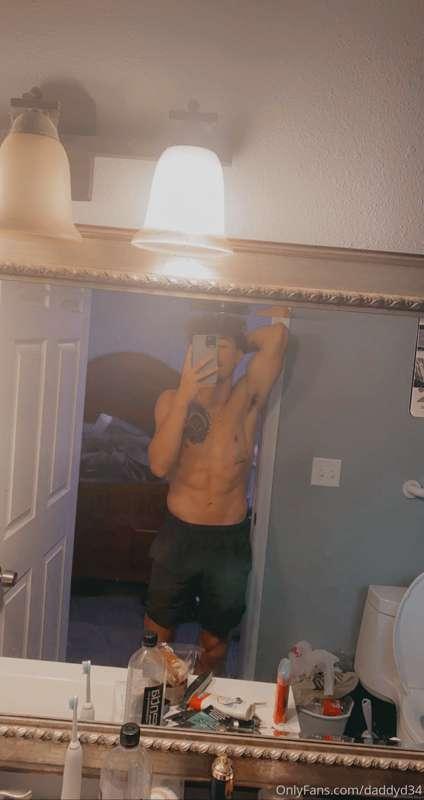 Sorry guys I’ve been super busy, but I’m back now message me..