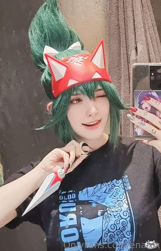 I am SO PROUD of my Kiriko wig! 😍💚
At first i was scared and..