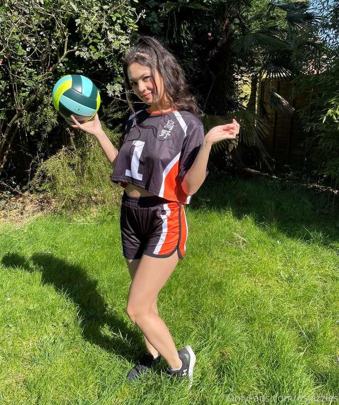 Haikyuu (Volleyball Anime) Cosplay that was gifted to me by ..