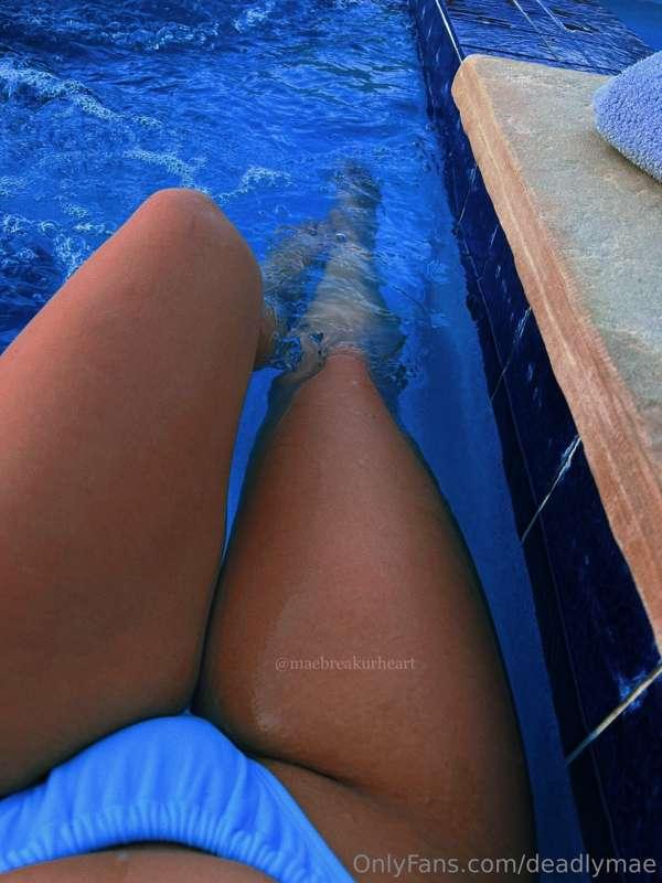 wanna see me in tiny bikinis then get me to my goal !!