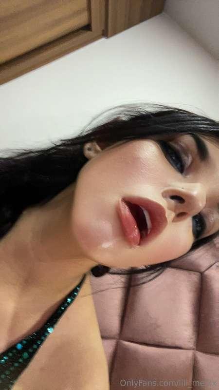 Wanna feel my hot breath on you? 😈 DM me and let’s see how c..