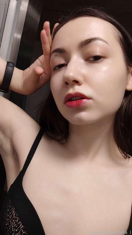 toria_l image #4