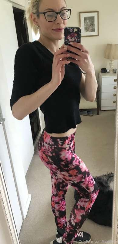 Tight bright leggings and sexy red undies... oh and of cours..