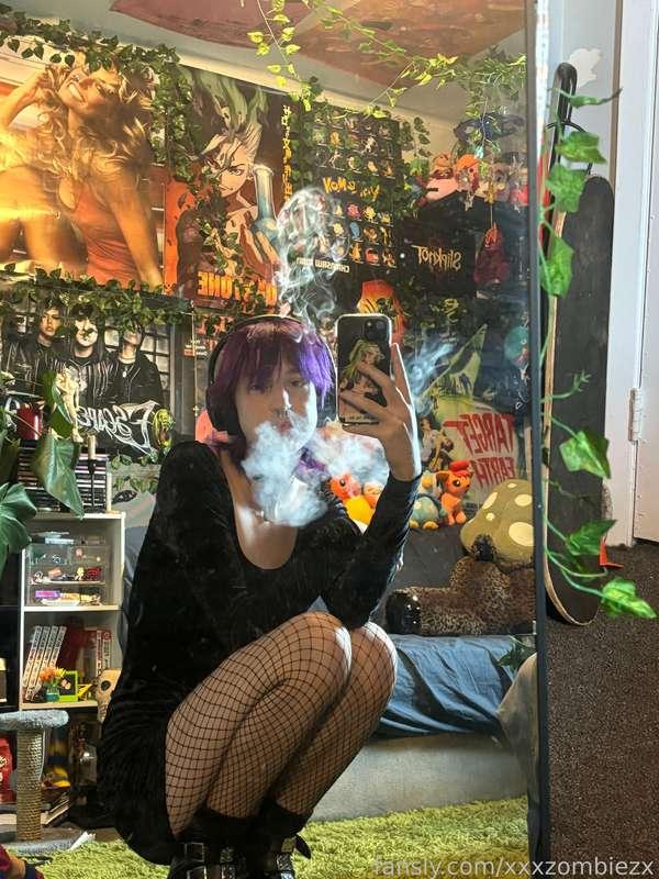 xxxzombiezx image #3