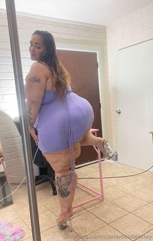 Live right now daddy CUM here … tip menu in screen