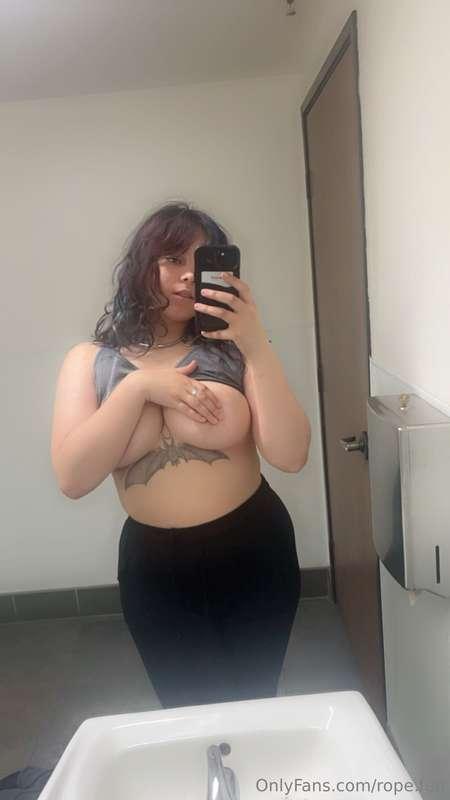 Some pretty topless pics I took at work, I’m starting to thi..