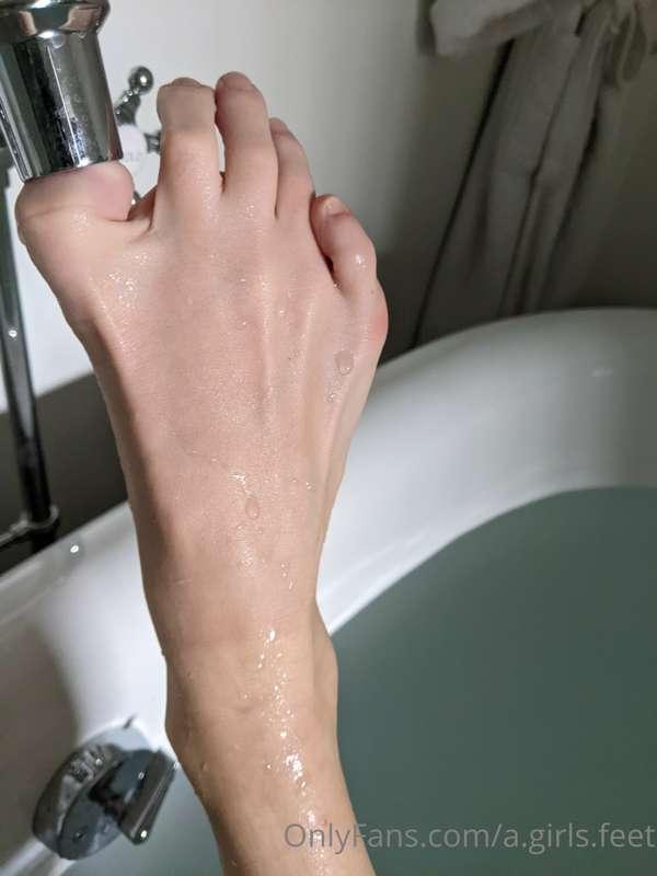 Baths are the best medicine 🛁 🧼😉 stay tuned for accompanying..