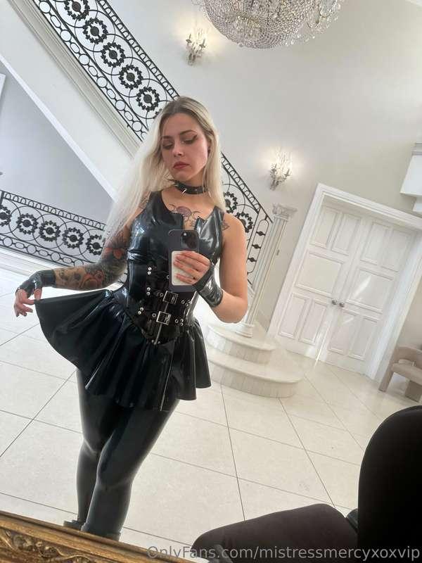 mistressmercyxoxvip image #4