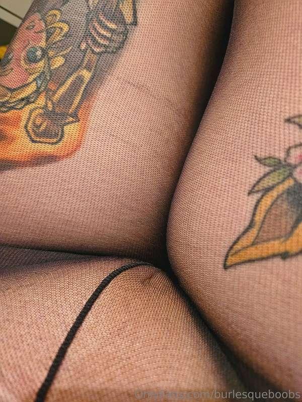 I'm not wearing underwear under my dress..