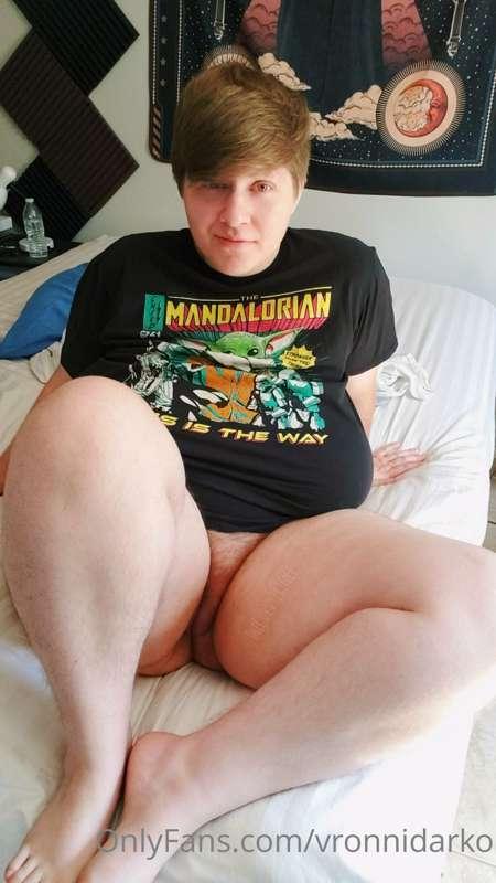 thecurvyprince image #1