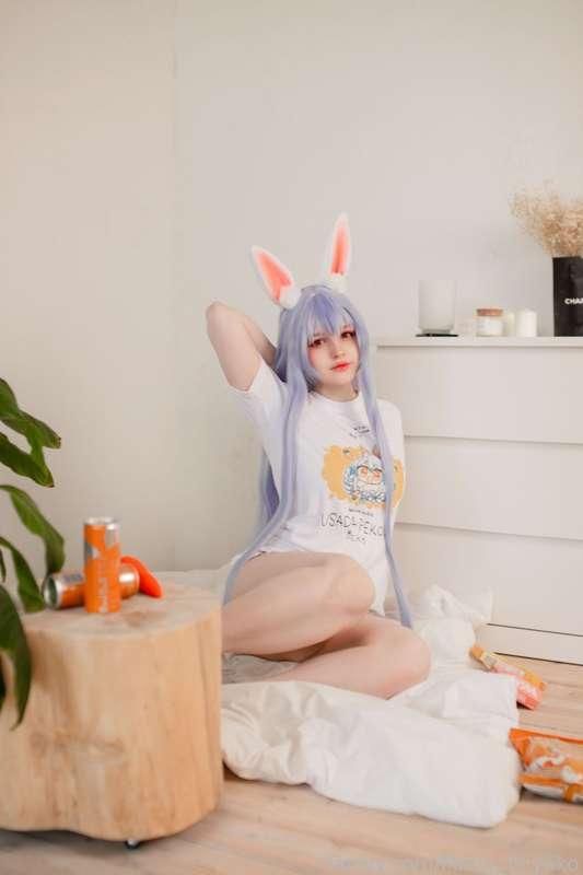 Lets stay all day in bed watching Netflix together!

#fyp #thick #cosplay #babyface 
#tattooed  #bunnygirl #Tshirt