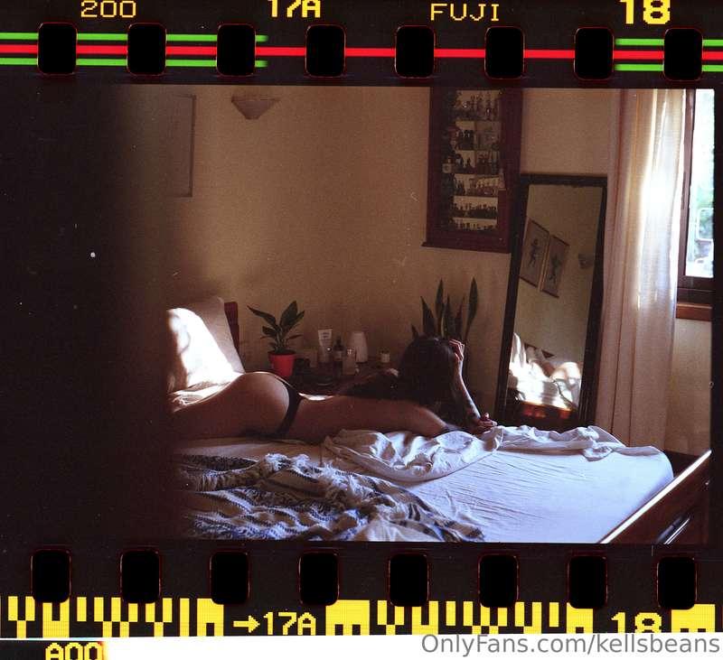 wake me up and stare 🍒