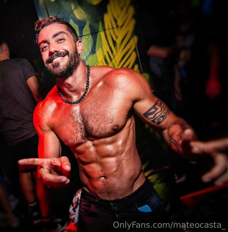 mateocasta_ image #1