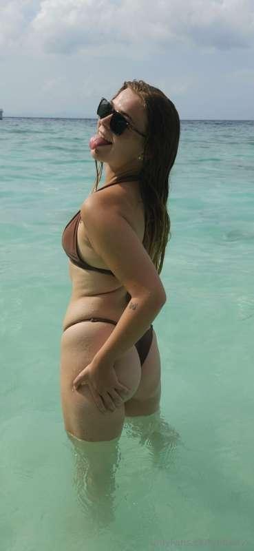 Everyday of this trip has been amazing 🏖🥰 I wish you were he..