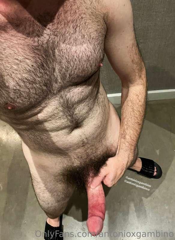 Need someone to suck me off