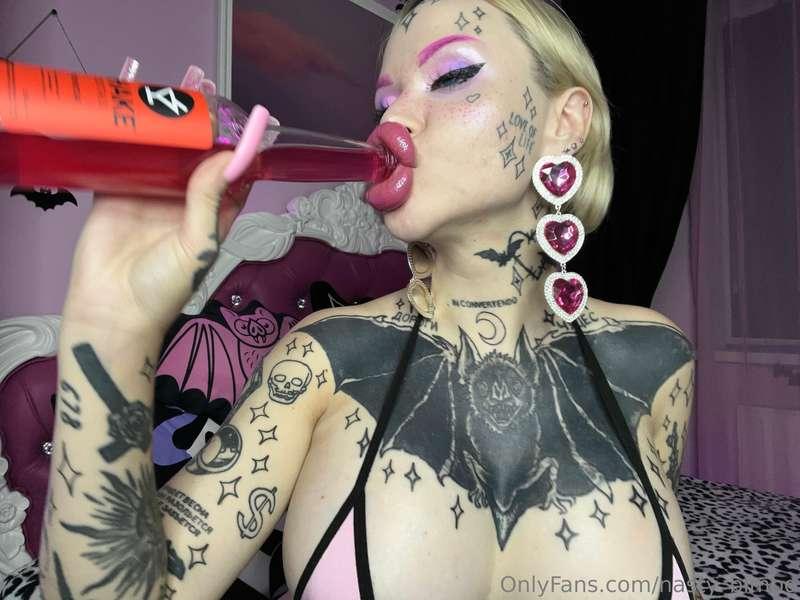 nasty_bimbo image #0