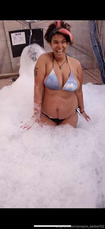 amazon_leee image #1