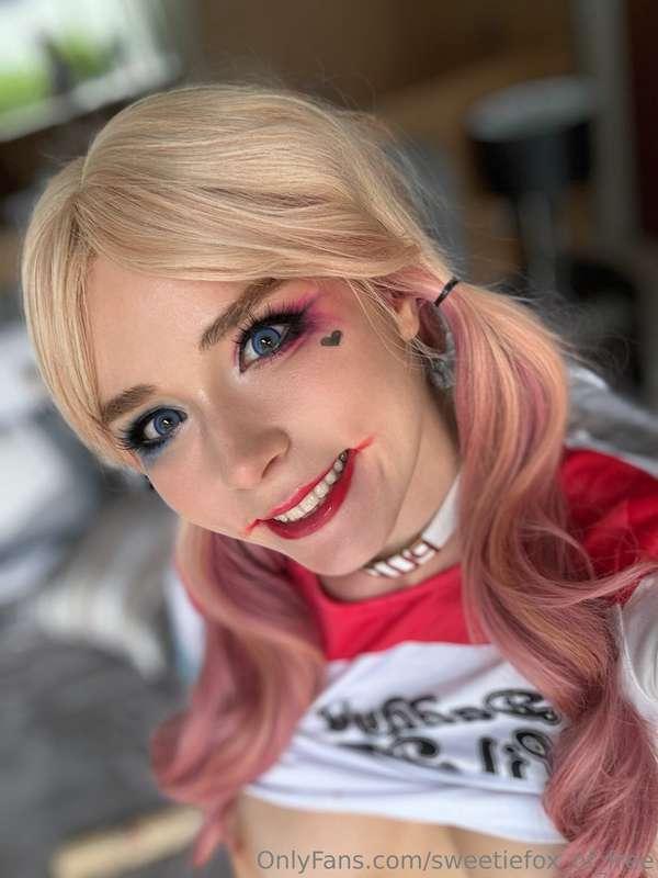 Have you already enjoyed #HARLEYQUINN B/G?
Sexy, mad and ver..