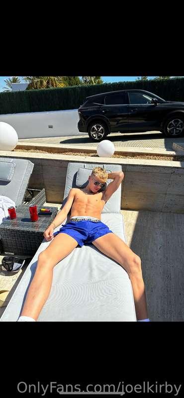 alfie has some unreal new content this week, he is in the to..