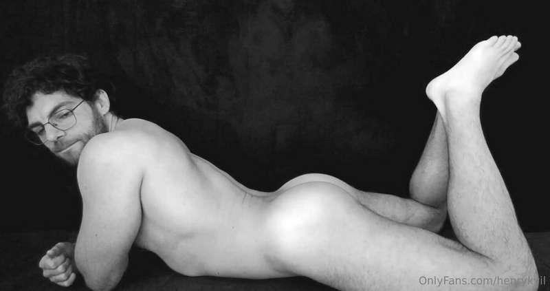 Some hot frames (part 02)💪🍑 Algumas cenas quentes (parte 02)..