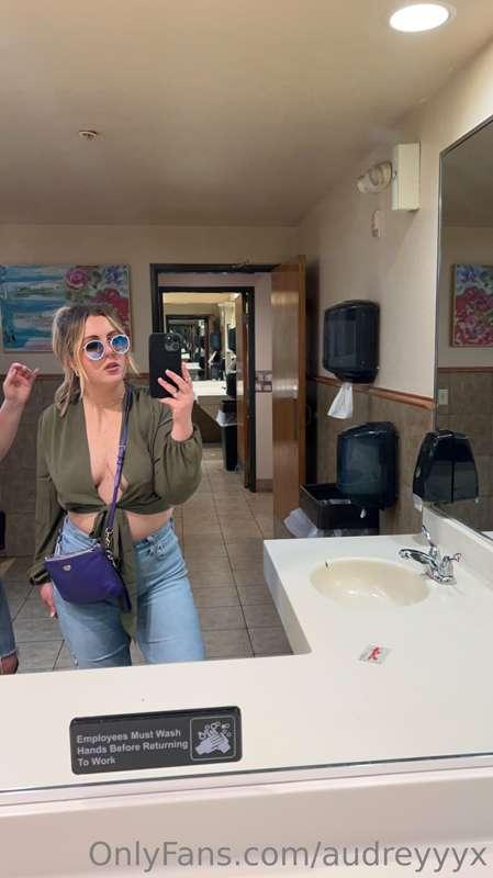 Tahoe dump 😌 check your DMs for something naughty… and for t..