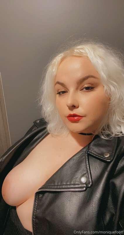 You couldn’t handle me even if I came with instructions 😇