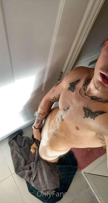 Say "HI" if you want to sext with Daddy. 🔥