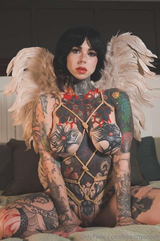 beezzgarden image #3