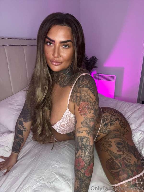 Spank me daddy 😈