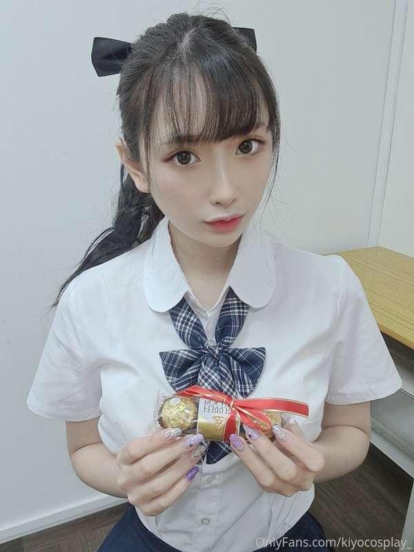 senpai? 😳