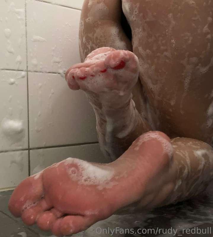 Ostatnie z tego dnia 🍑🥰❤️ 
Tęsknisz gdy mnie nie ma?🍑🥰❤️