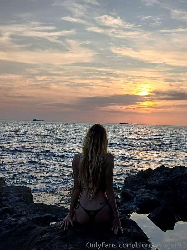 blondesugar93 image #1