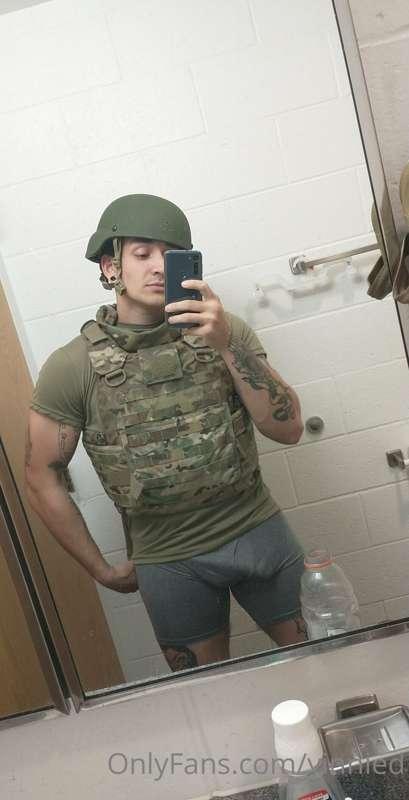 For those that preferred me in uniform