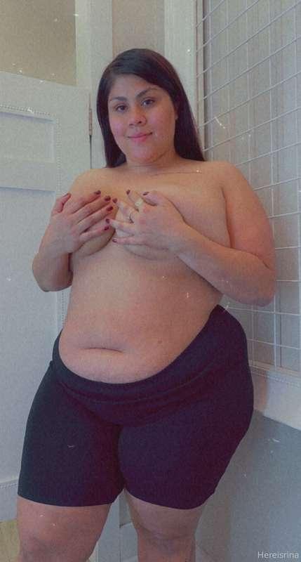 Come undress me in the fitting room. Fuck me quietly, & cove..