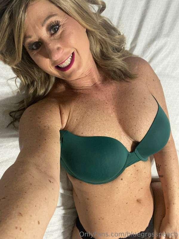 Paid page is $7 today. Lots of sexy content for one month. 
