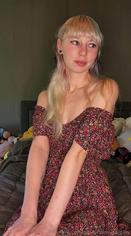 My new dress is soo cute 🥰