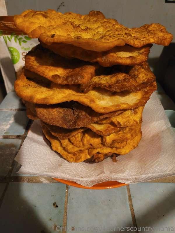 This White Girl is Trying to get Good at Making FRYBREAD. Th..