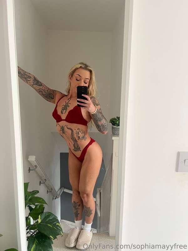 Grab, Spank, or Bite? 🥵