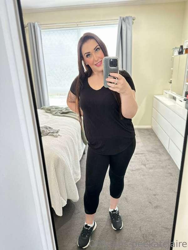 If you are every wondering: 
What mums wear ⬇️
What mums wea..