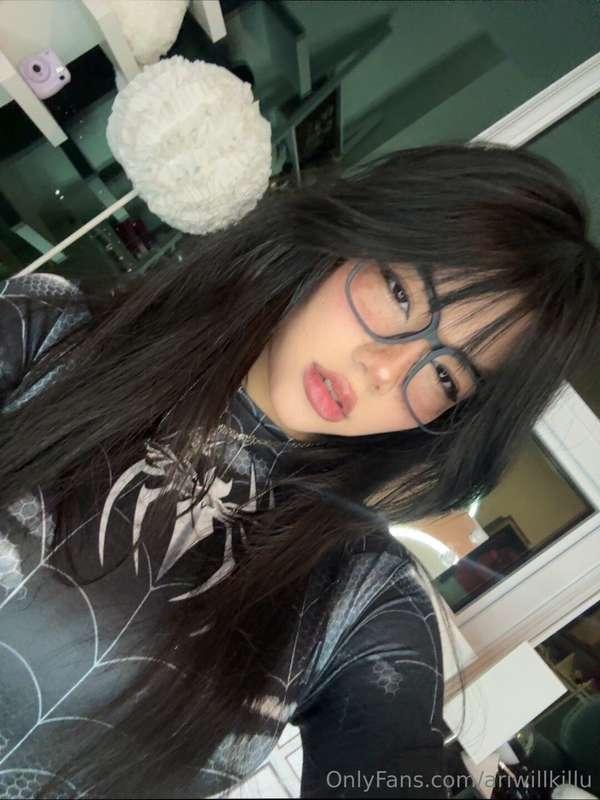 Peter Parker got nothing on me 💜