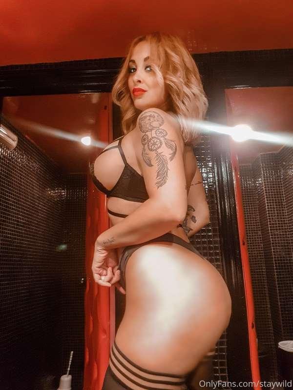 Happy Saturday Night!! 🥂🍾🍷🍸🍹🥃