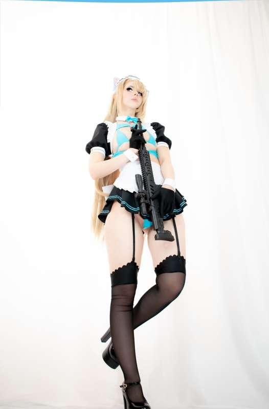 Maid Asuna Cosplay
