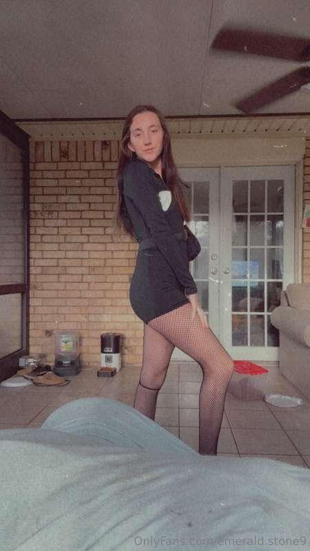 should i make a role play with a prisoner fucking me to get ..